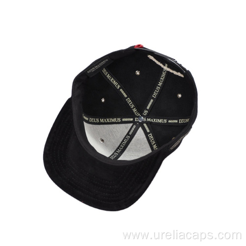 Snapback cap with 3D embroidery